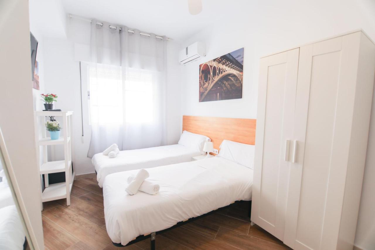 Rentalsevilla Espacioso Y Acogegor Apartamento De 3 Appartement Séville